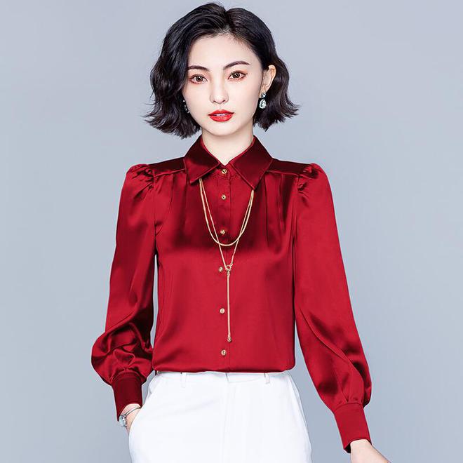 ！女生红色上衣搭配秘诀曝光！AG真人平台app新年必看(图6)