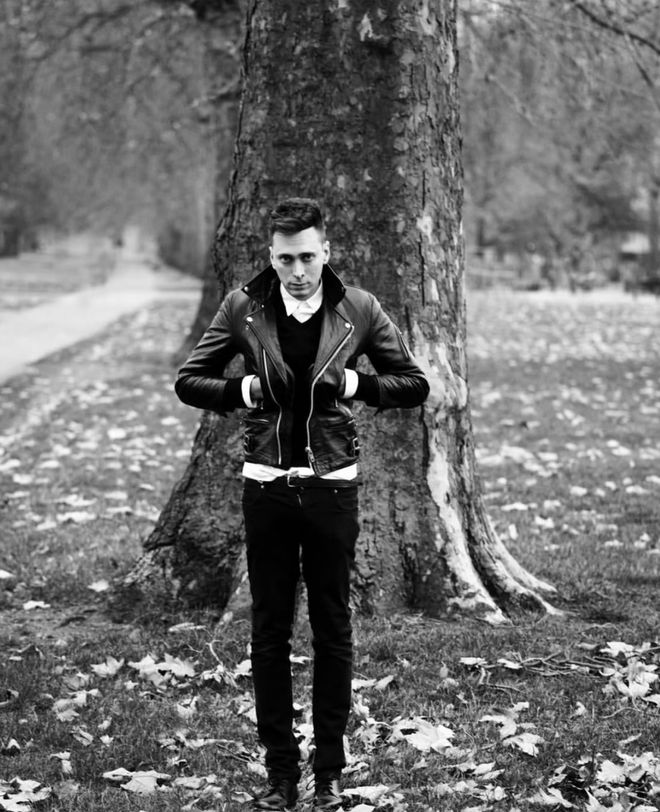 来袭！重金属+基础款叠戴成为造型救赎AG真人旗舰厅登录“Cortis风”(图16)